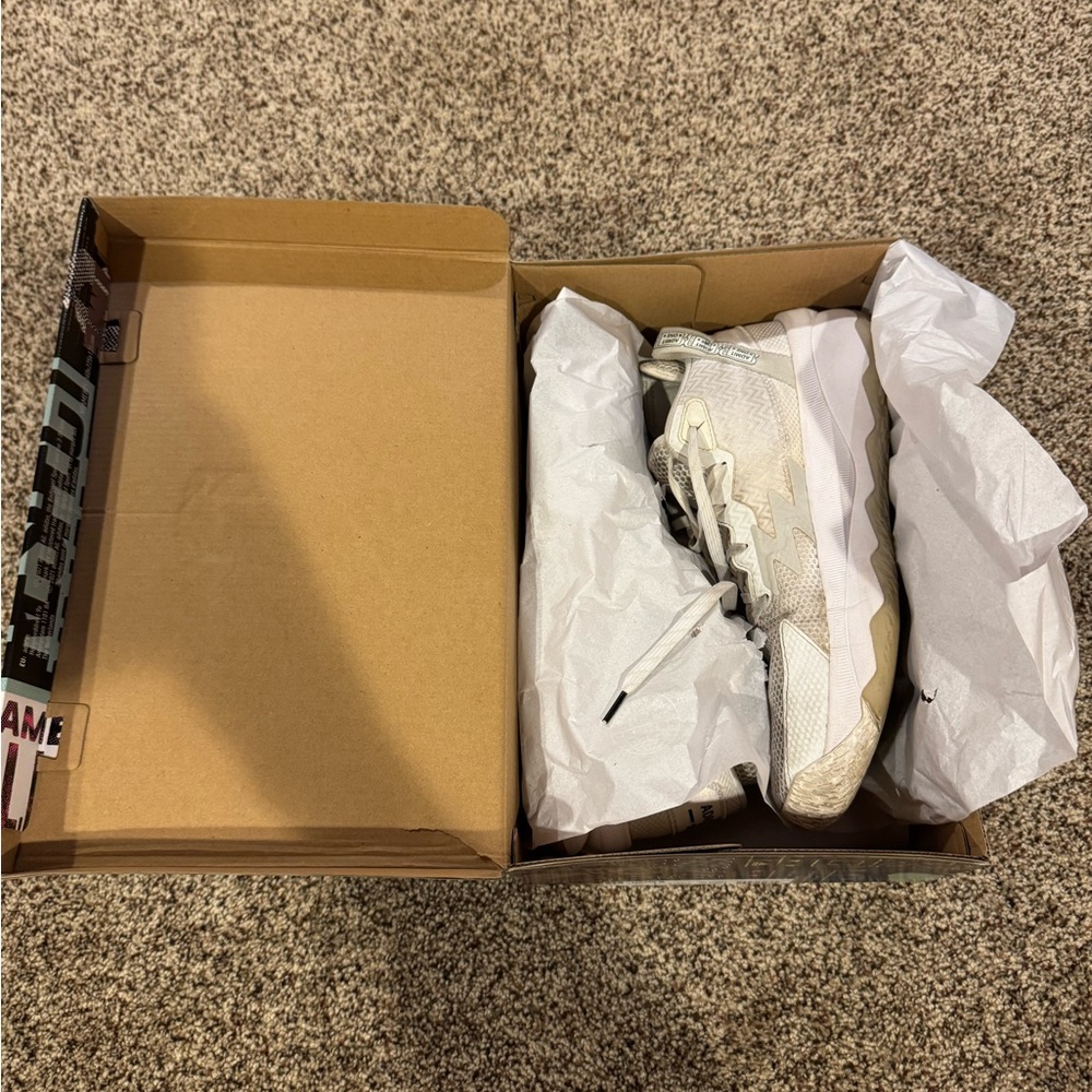 Adidas Dame 8 White Size 11.5 Men’s